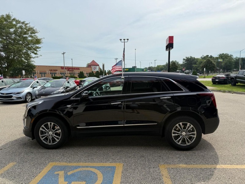 Cadillac XT5 Vehicle Image 08