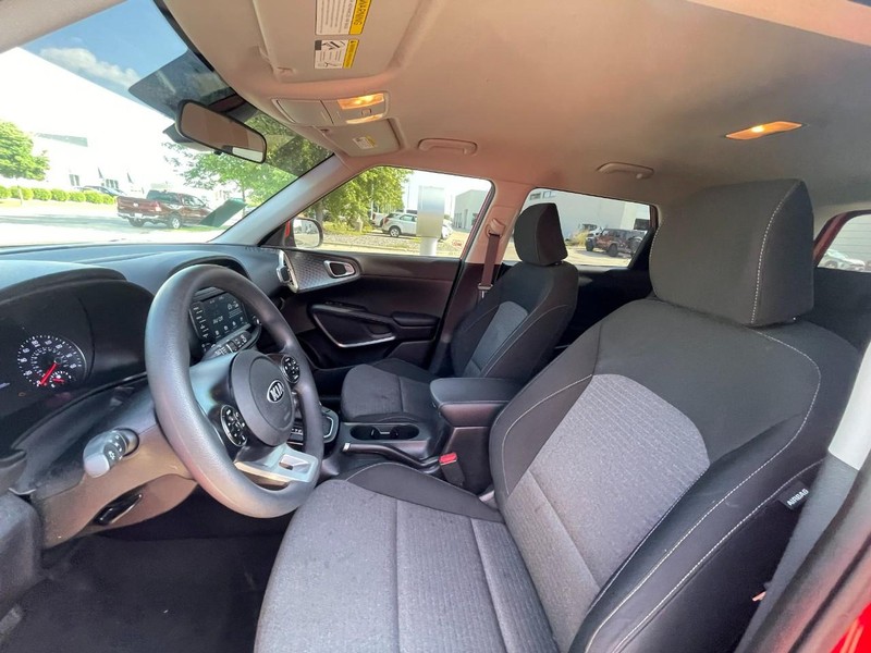 Kia Soul Vehicle Image 03