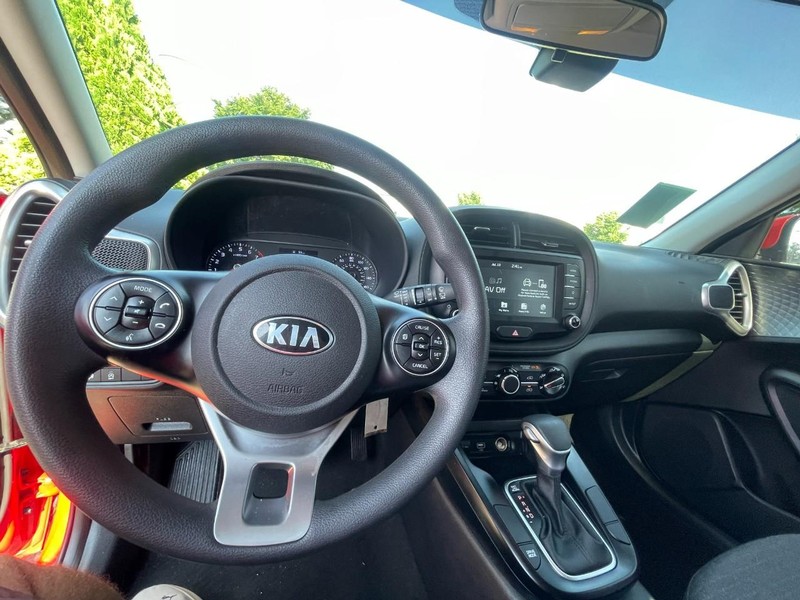 Kia Soul Vehicle Image 04