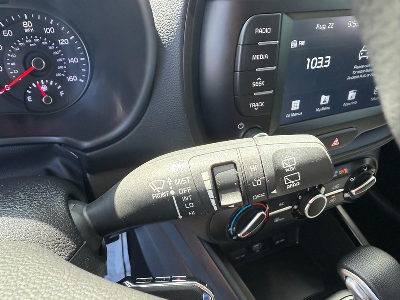 Kia Soul Vehicle Image 13