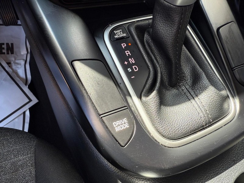 Kia Soul Vehicle Image 17