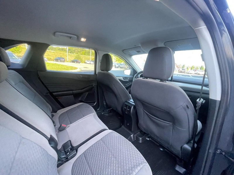 Ford Escape Vehicle Image 13