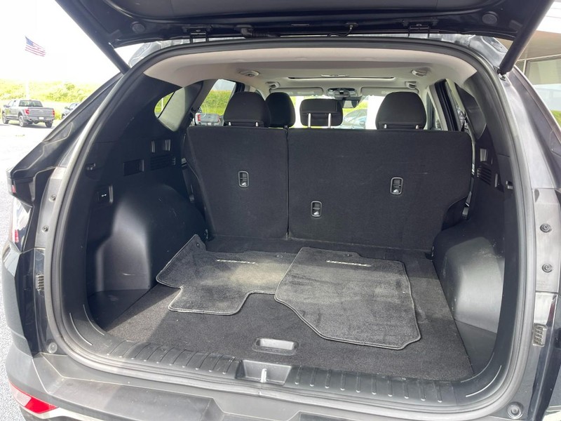 Hyundai Tucson Vehicle Image 16