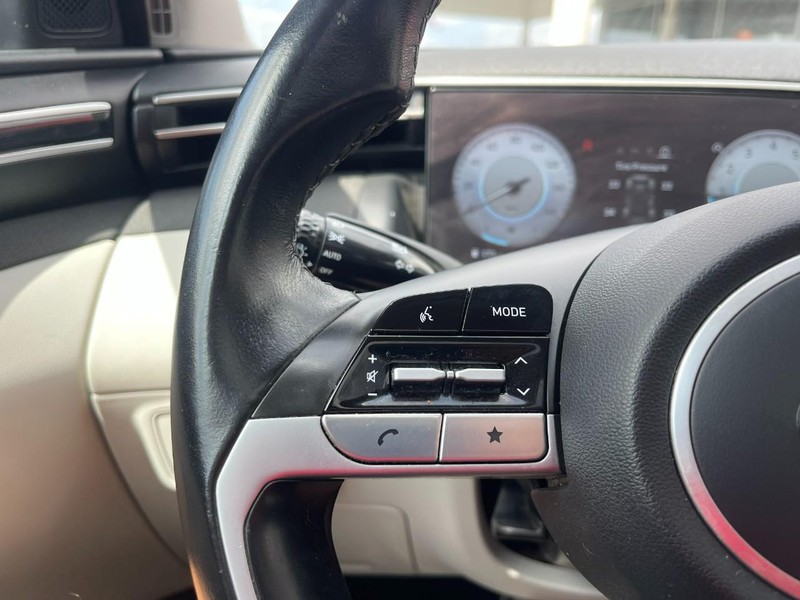 Hyundai Tucson Vehicle Image 29