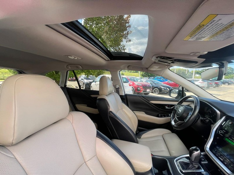 Subaru Outback Vehicle Image 10