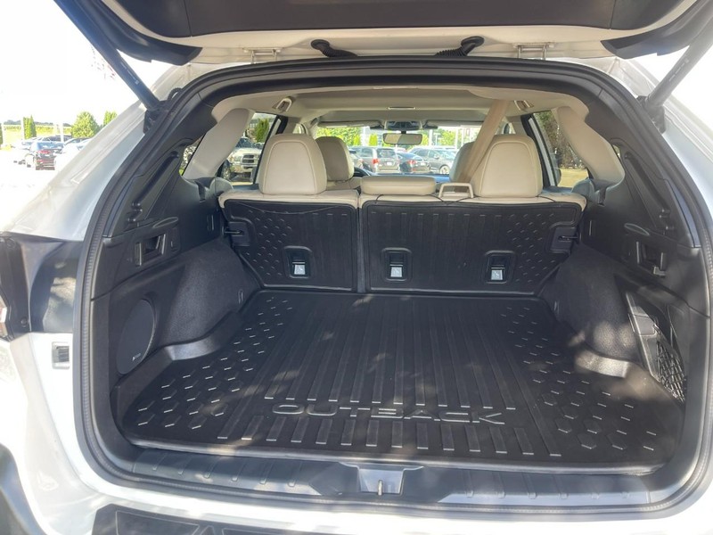 Subaru Outback Vehicle Image 17