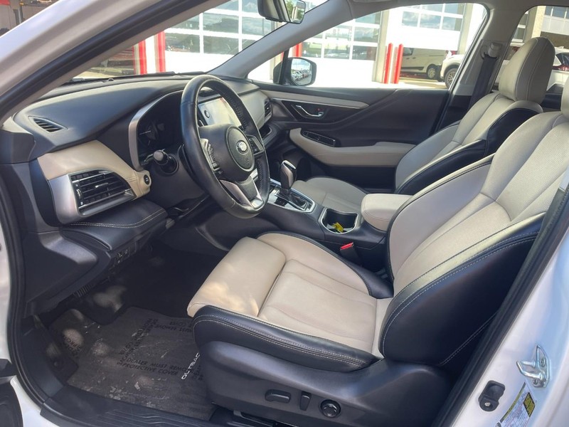 Subaru Outback Vehicle Image 21