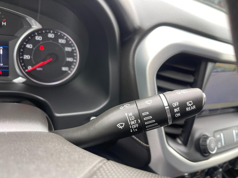 GMC Acadia Vehicle Image 35