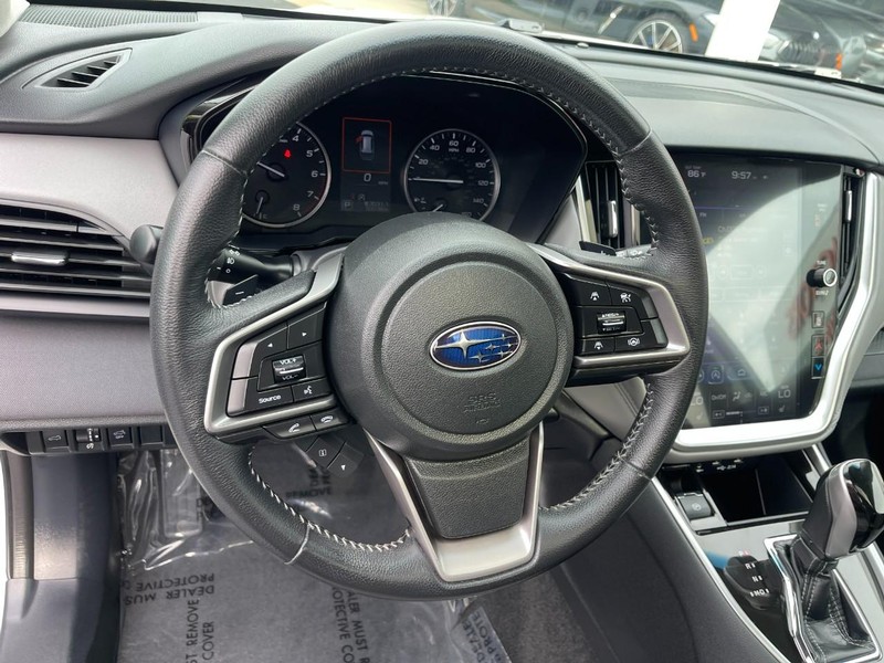 Subaru Outback Vehicle Image 24