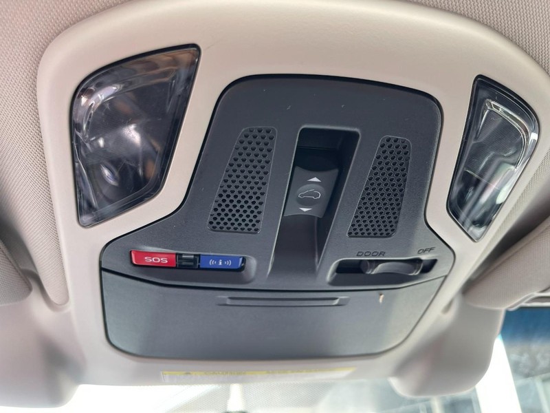 Subaru Outback Vehicle Image 34