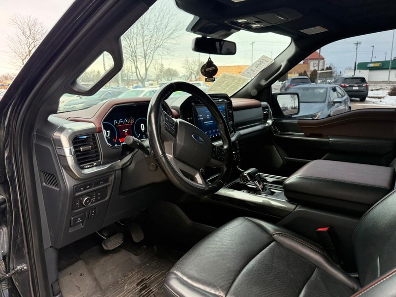 Ford F-150 Vehicle Image 10