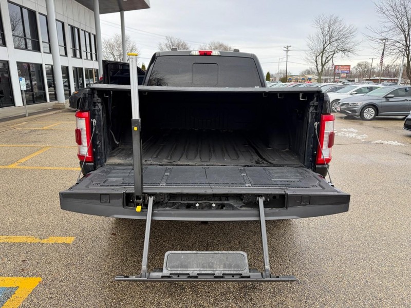 Ford F-150 Vehicle Image 14