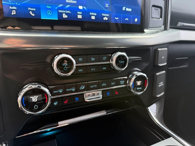 Ford F-150 Vehicle Image 34