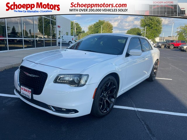 Middleton WI 2019 Chrysler 300 more details - chrysler 300