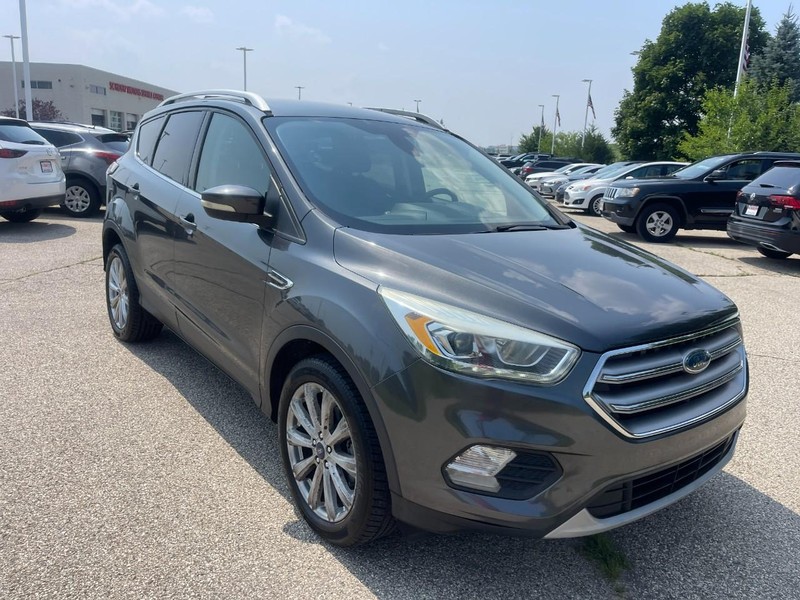 Ford Escape Vehicle Image 02