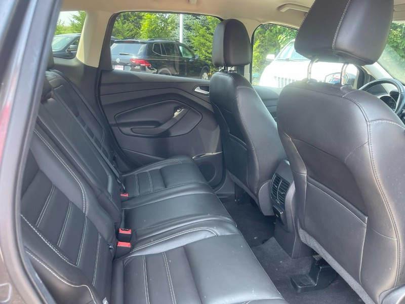 Ford Escape Vehicle Image 09
