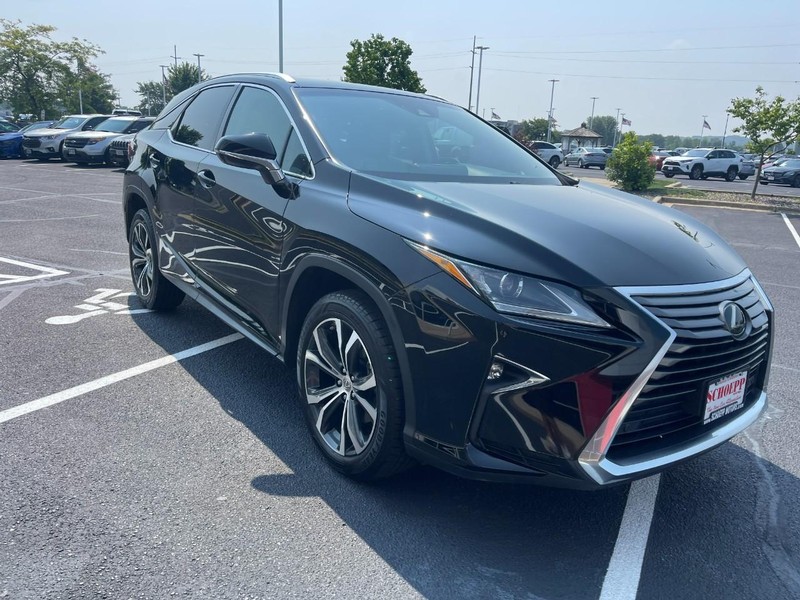 Lexus RX Vehicle Image 02