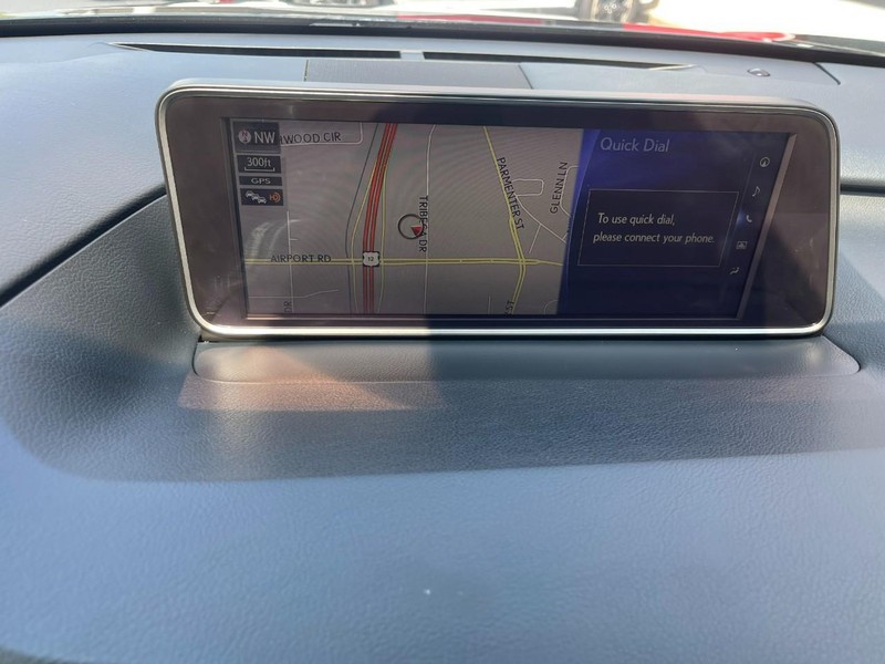 Lexus RX Vehicle Image 38