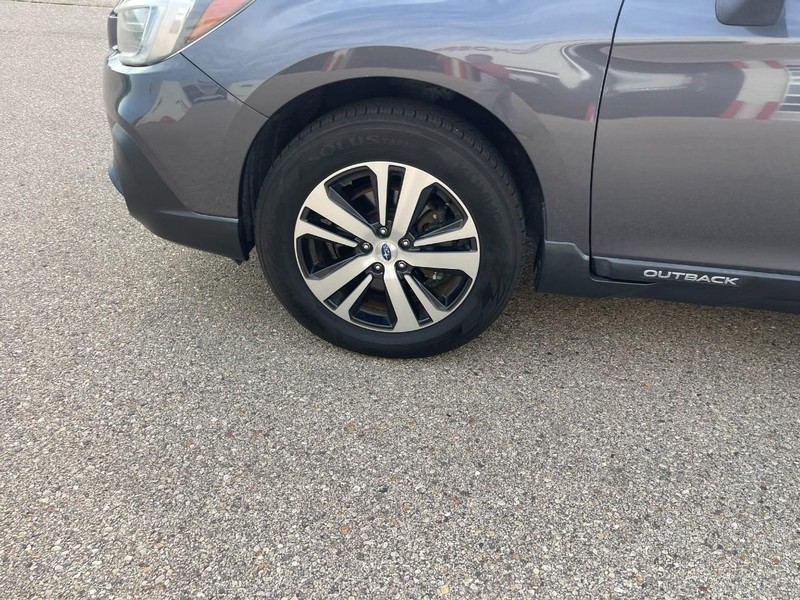 Subaru Outback Vehicle Image 06