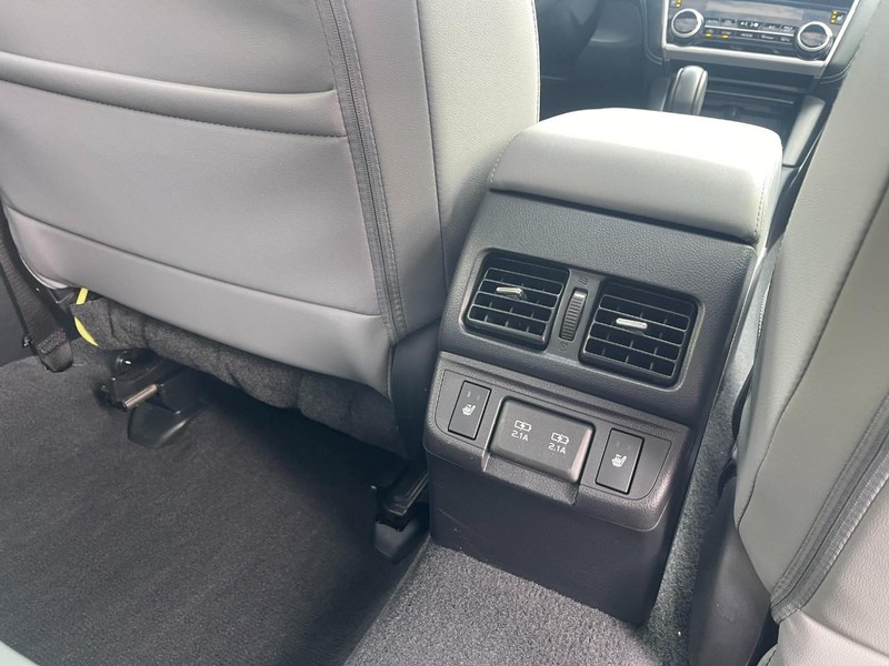 Subaru Outback Vehicle Image 17