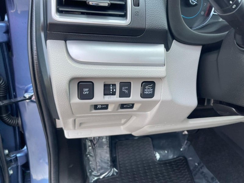 Subaru Forester Vehicle Image 24