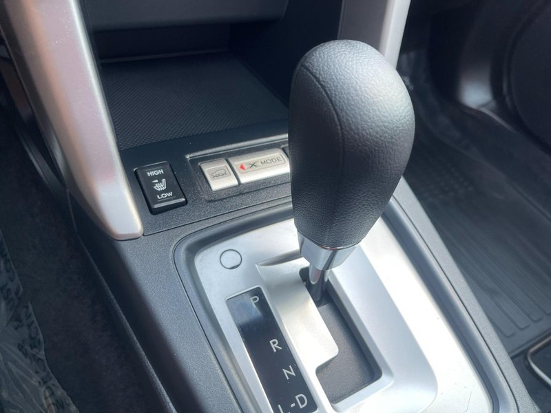 Subaru Forester Vehicle Image 30