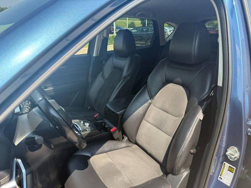Mazda CX-5 Vehicle Image 11