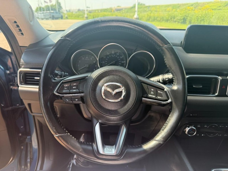 Mazda CX-5 Vehicle Image 12