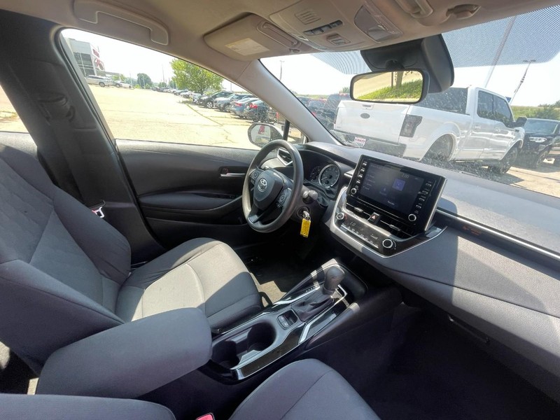 Toyota Corolla Vehicle Image 05