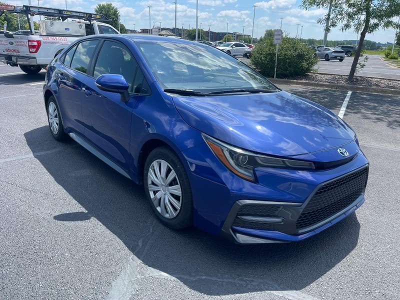 Toyota Corolla Vehicle Image 02