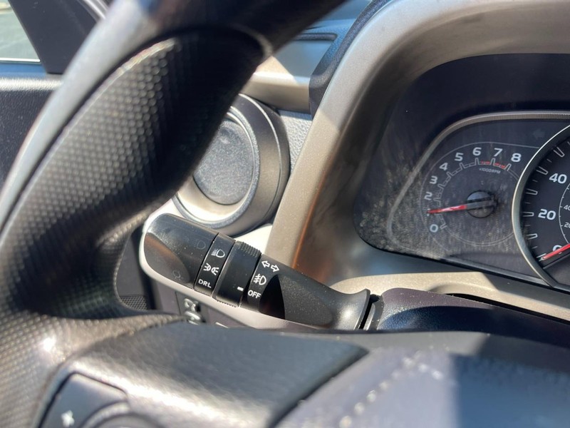 Toyota RAV4 Vehicle Image 17
