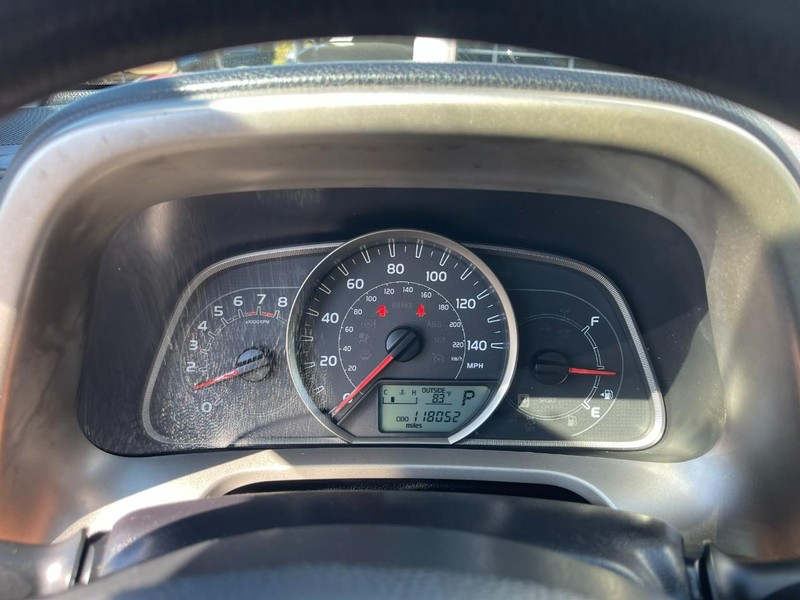 Toyota RAV4 Vehicle Image 19
