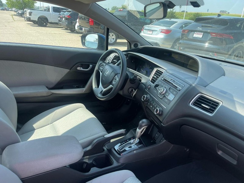 Honda Civic Coupe Vehicle Image 02