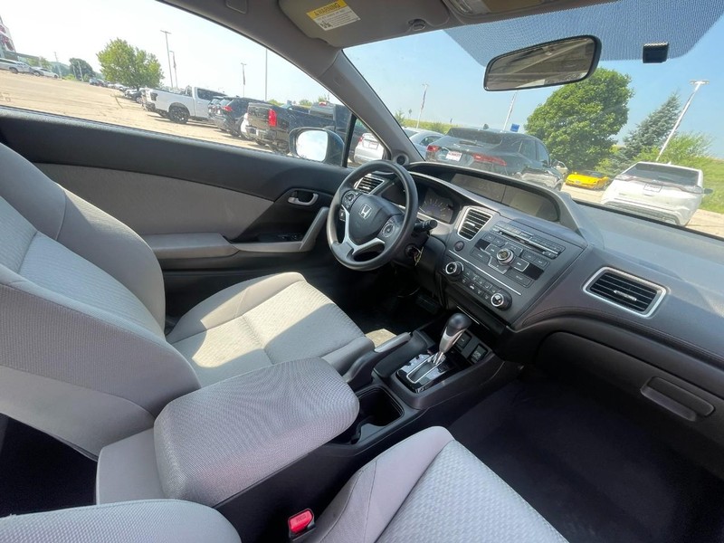 Honda Civic Coupe Vehicle Image 05