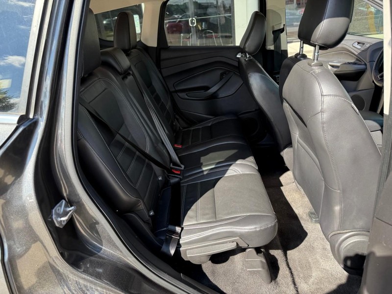 Ford Escape Vehicle Image 15