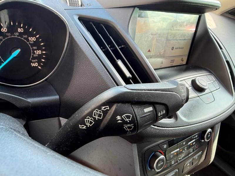 Ford Escape Vehicle Image 23