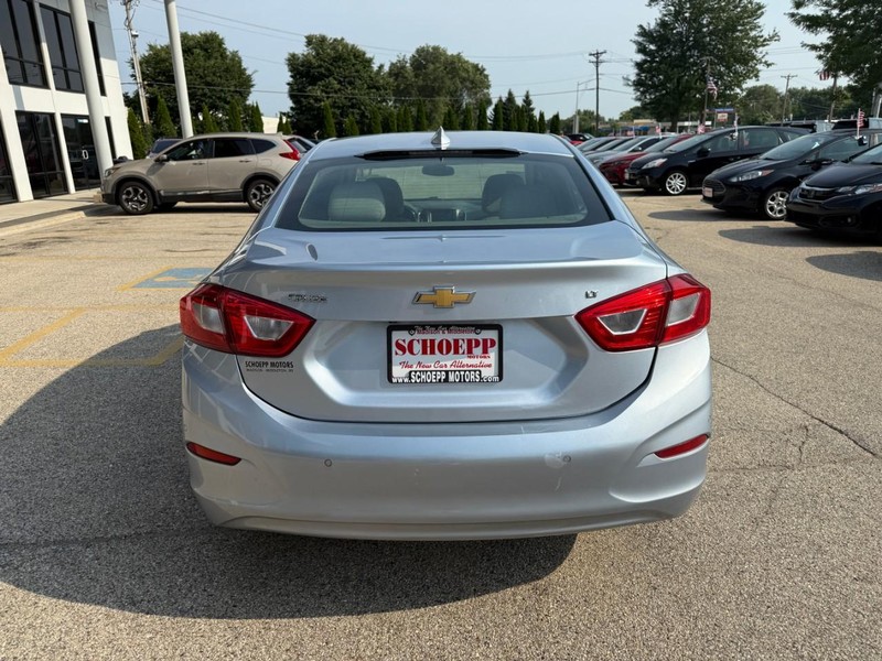Chevrolet Cruze Vehicle Image 06