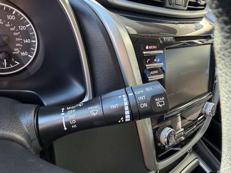 Nissan Murano Vehicle Image 23