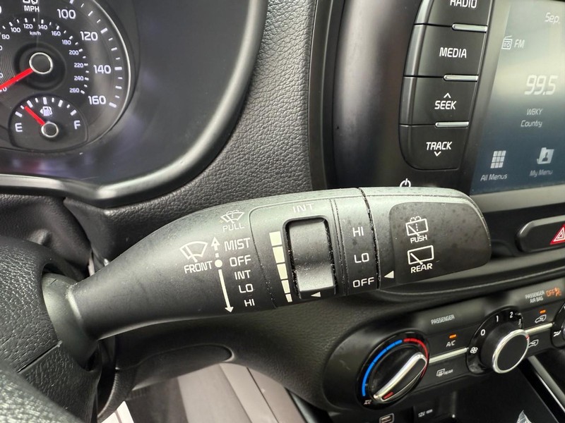 Kia Soul Vehicle Image 23