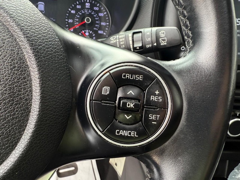 Kia Soul Vehicle Image 24