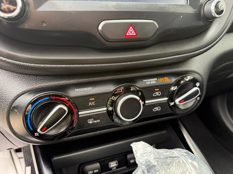 Kia Soul Vehicle Image 26