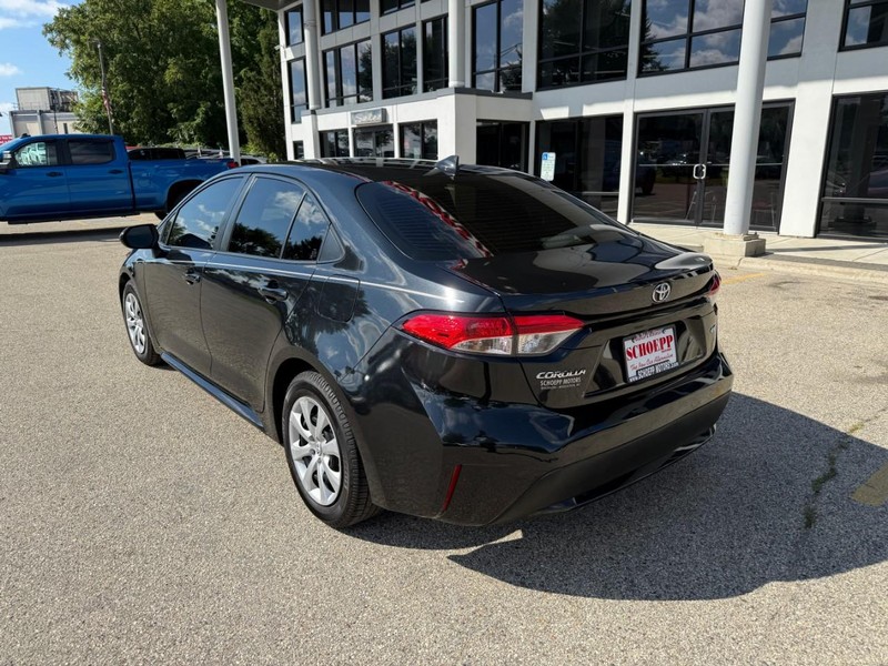 Toyota Corolla Vehicle Image 07