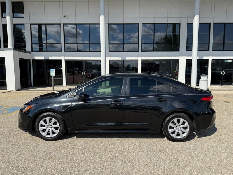 Toyota Corolla Vehicle Image 08