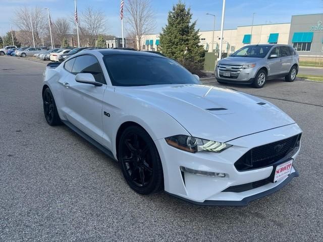 Ford Mustang Vehicle Image 02