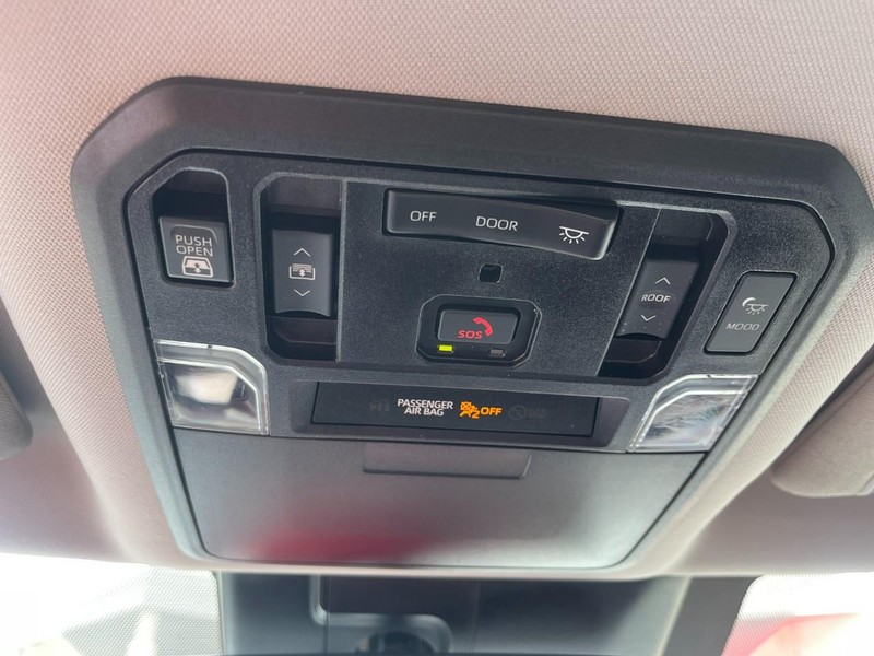 Toyota Tundra 4WD Vehicle Image 39