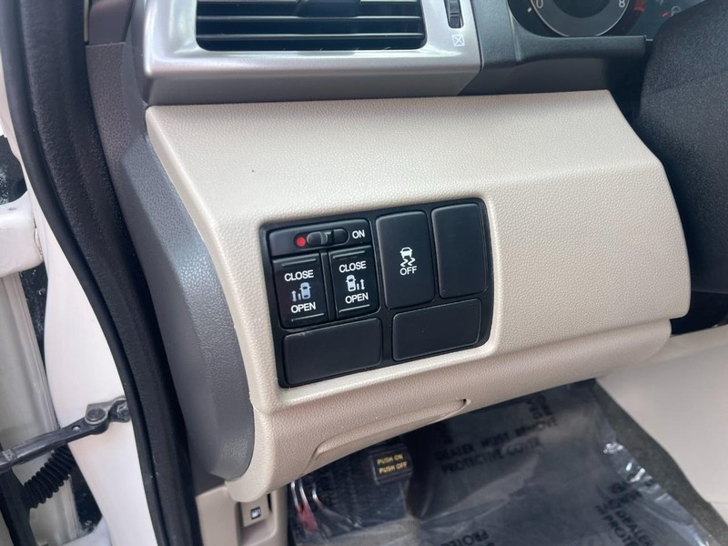 Honda Odyssey Vehicle Image 22