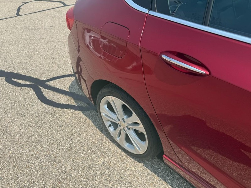 Chevrolet Cruze Vehicle Image 07