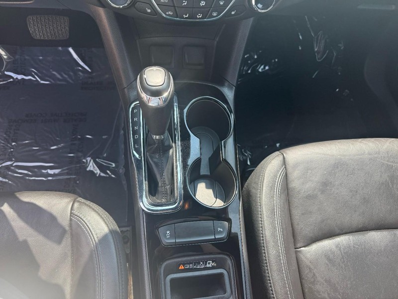 Chevrolet Cruze Vehicle Image 15