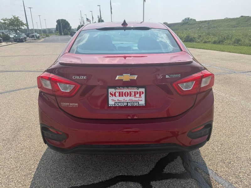 Chevrolet Cruze Vehicle Image 28