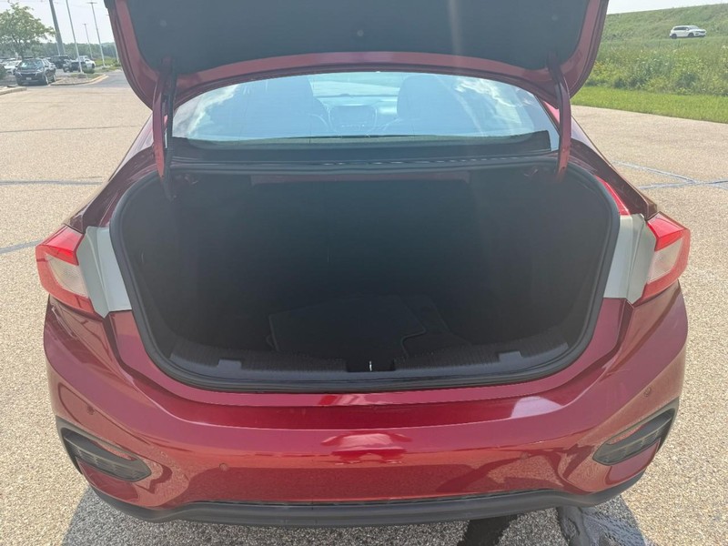 Chevrolet Cruze Vehicle Image 29